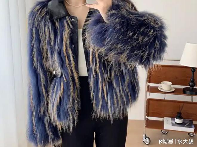 服千万要避开这“6类”衣服早了解避免踩坑九游会j9入口登录新版奉劝大家：春节买衣